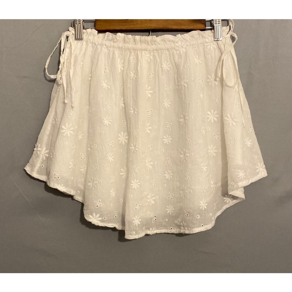 NWT Aerie Eyelet Embroidered Mini White Lined Skirt Size Small Side Ties Beachy